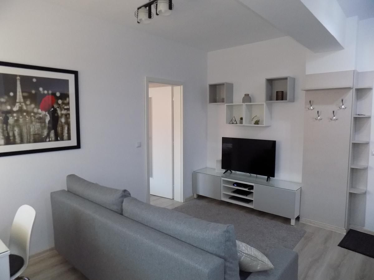 Rivera Apartments-Palasmall Iasi Esterno foto